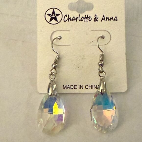 Vintage 90’s New Charlotte & Anna AB Crystal Dangle Earrings with Ear Wire Back. - Picture 4 of 5